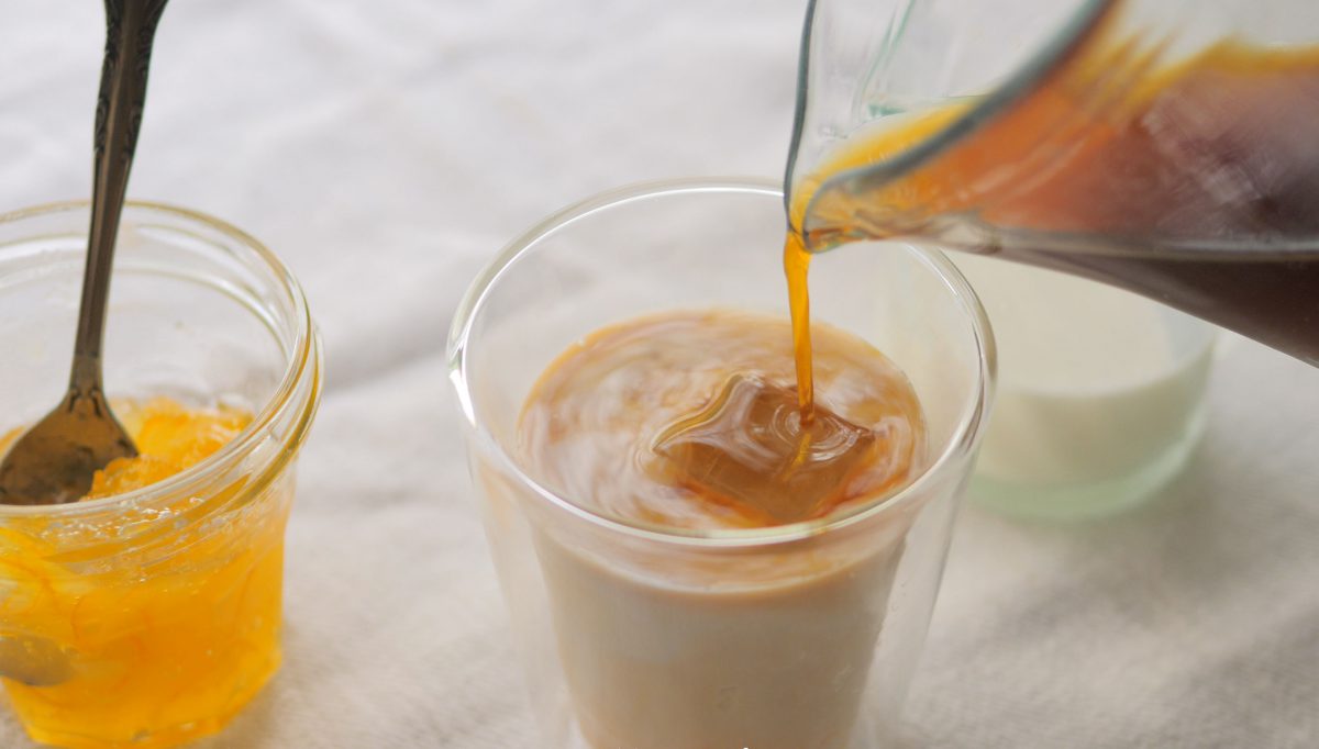 夏の爽やかなアレンジコーヒー オレンジカフェオレ と オレンジコーヒーゼリー の作り方 Nextweekend